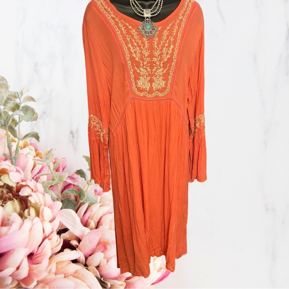 Glamorous Curve Boho Embroidered Bell-Sleeve Dress Orange White Rayon Sz 14 - Picture 3 of 14